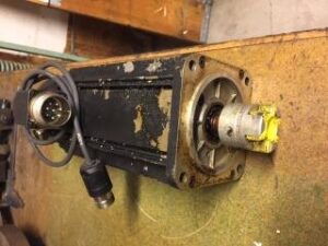 INDRAMAT MOTOR MAC071C-0-NS-3-C/095-A-0/S001